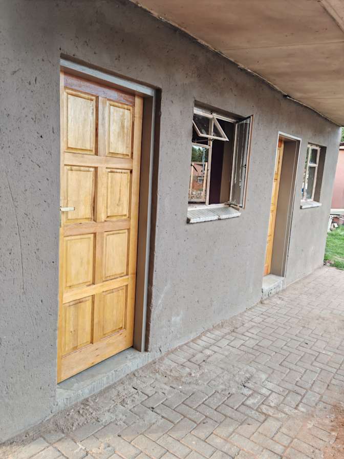 Photo of mbeki's home's room