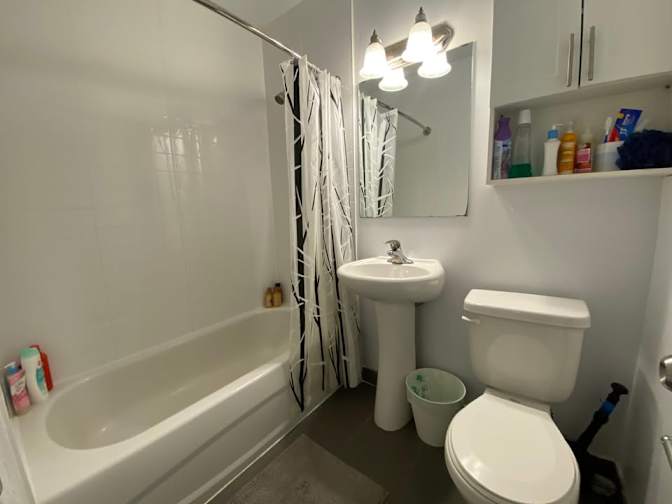 Harrington Toronto's room