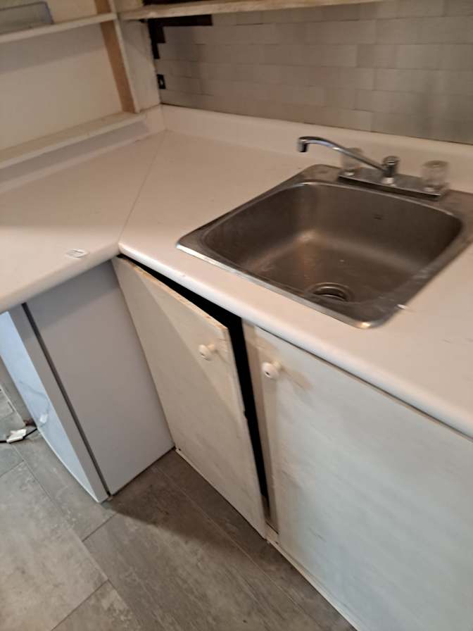 Photo of jamil masih's room