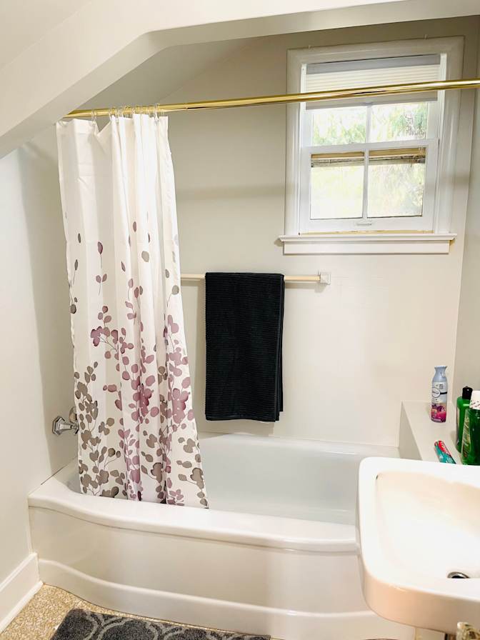 Photo of Salman's room