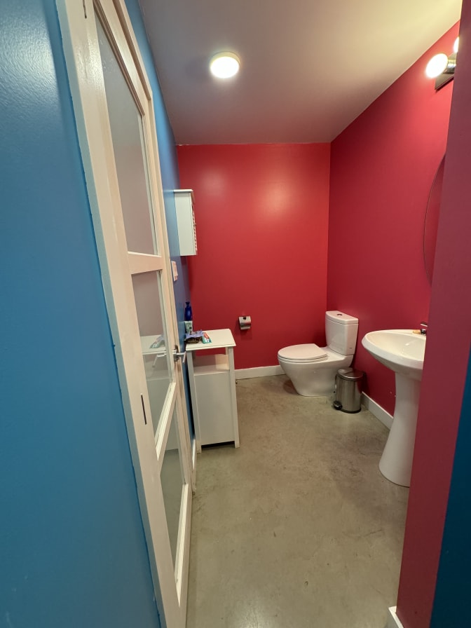 Ahier, Martine's room