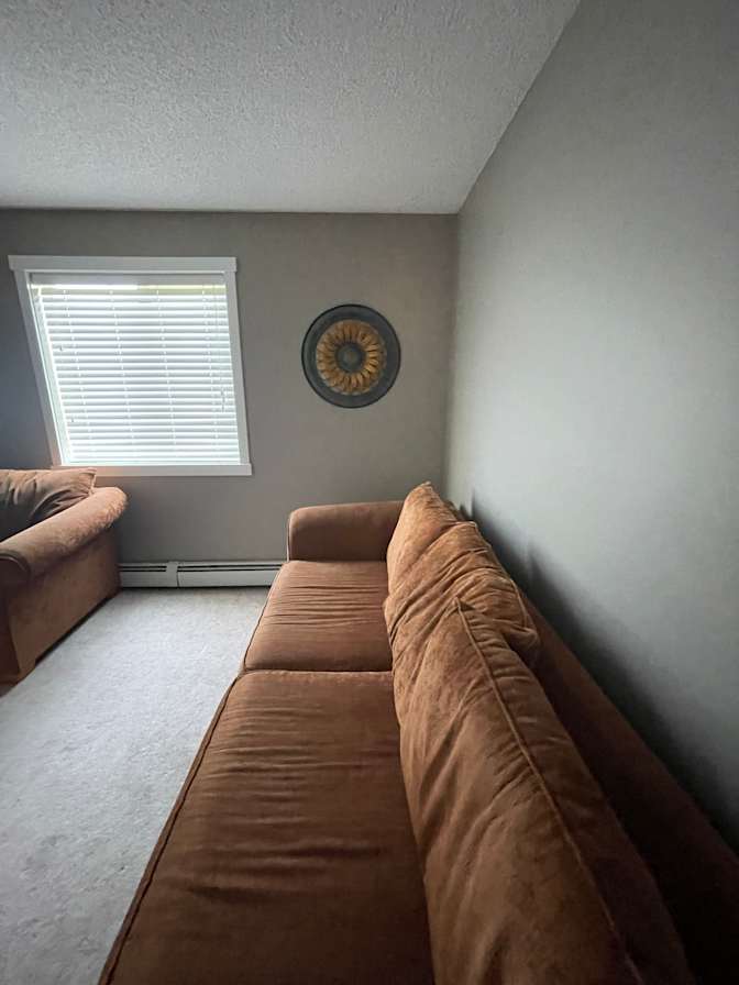 Photo of Laura Lee's room