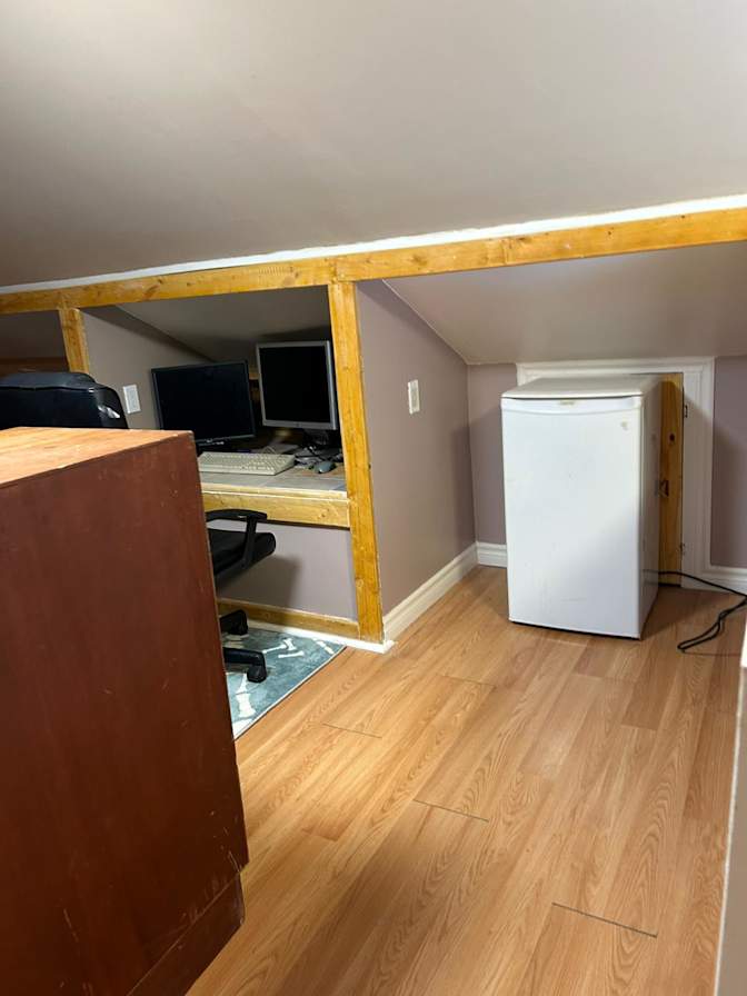 William Schiavone's room