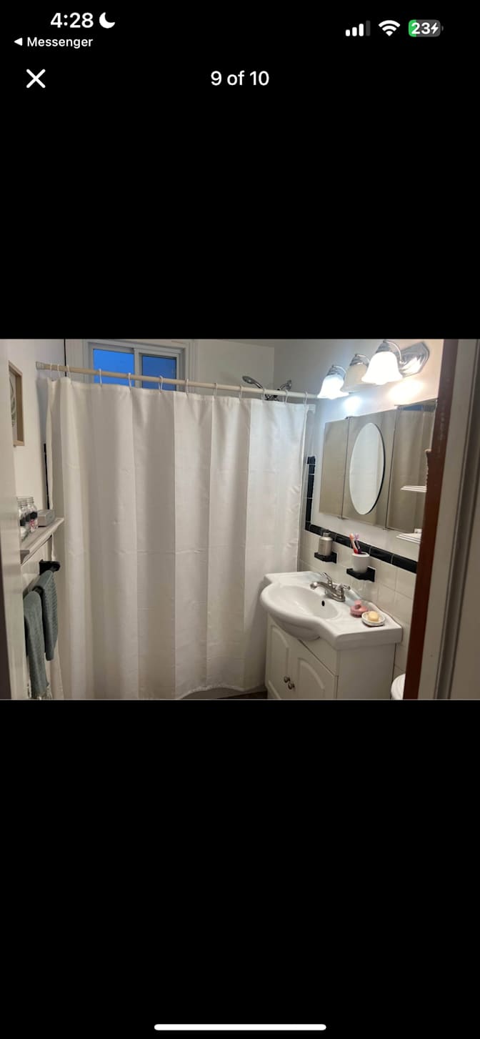 Yasmine El-Diwany's room