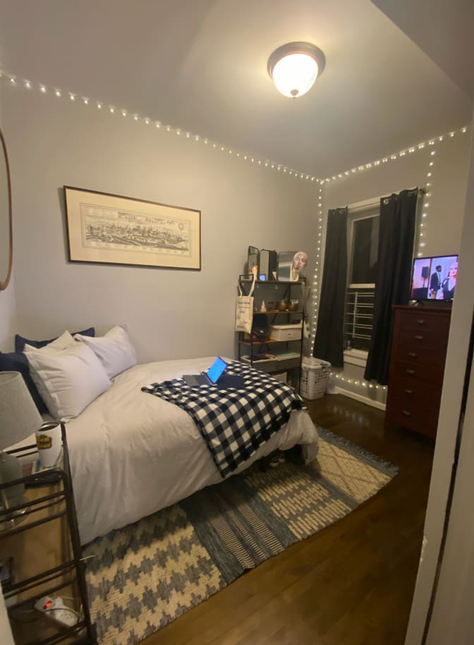 Photo of Taylor's room