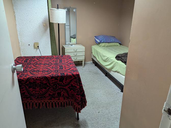 Photo of Ruth's room