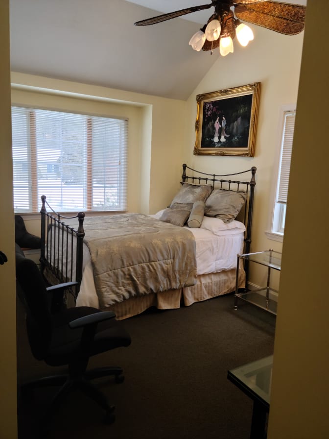 Photo of aniesa ali's room