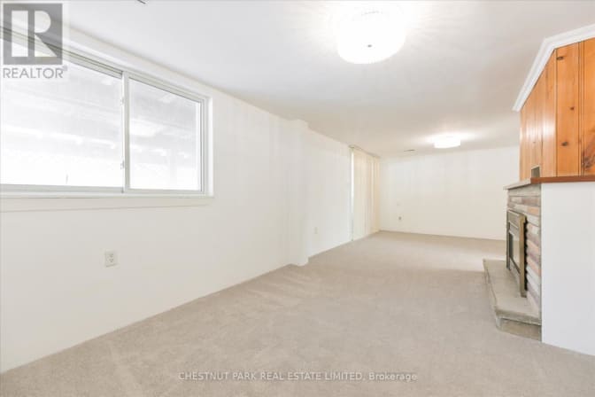 yasamin abdolvahabi's room