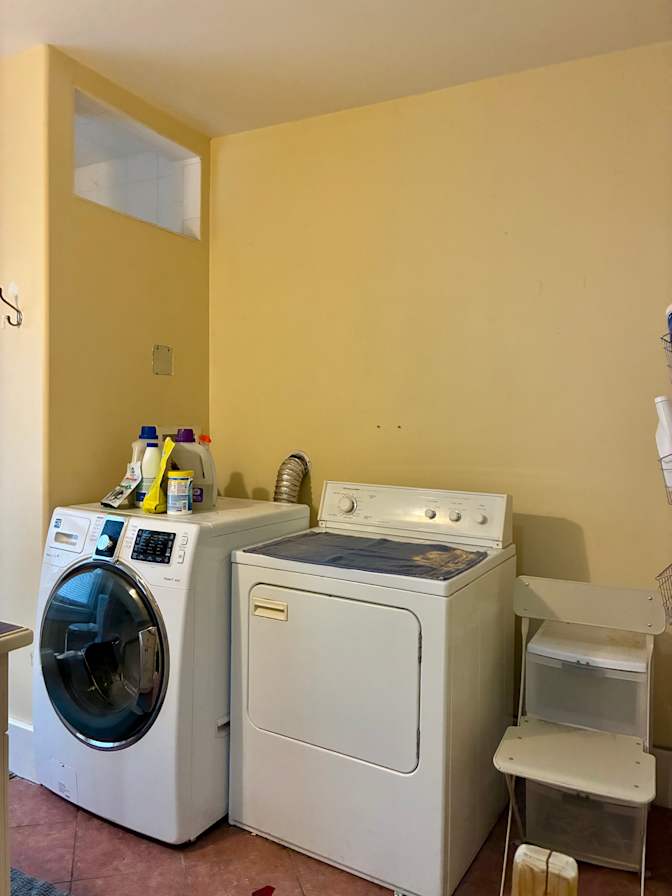 Stephanie Warren's room