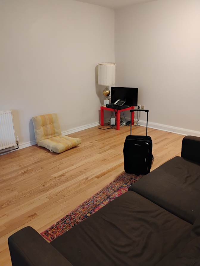 Photo of Ken's room