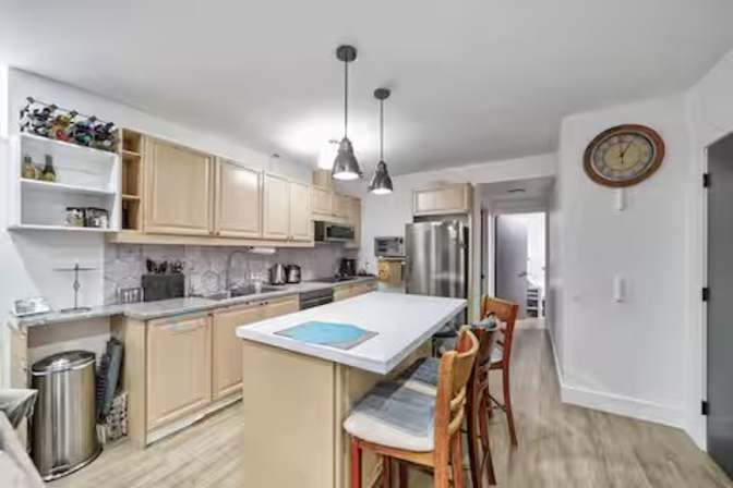 Ricky de Castro's room