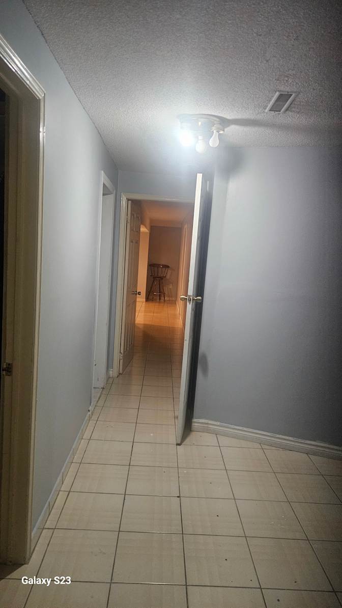 Photo of Ebenezer's room