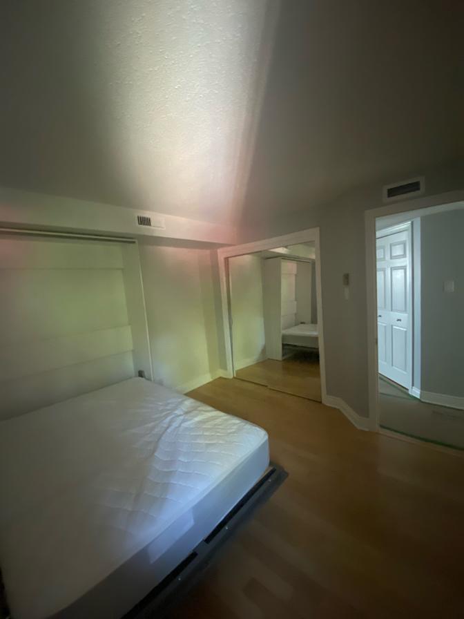 Sydney Brownlee's room