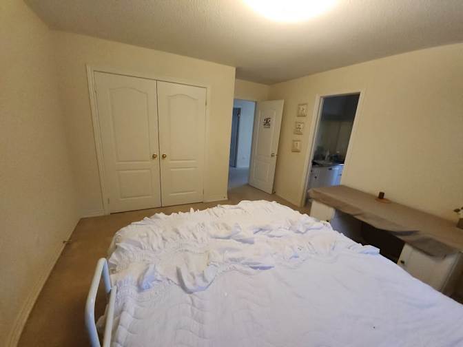 ERANGA UKWATTA's room