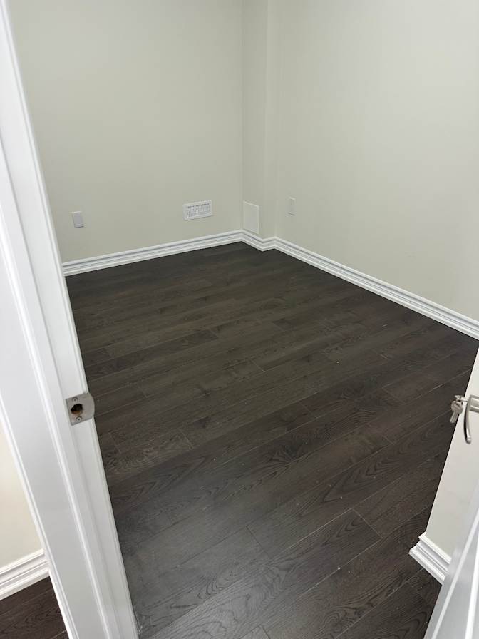 Shuning (Jane) You's room