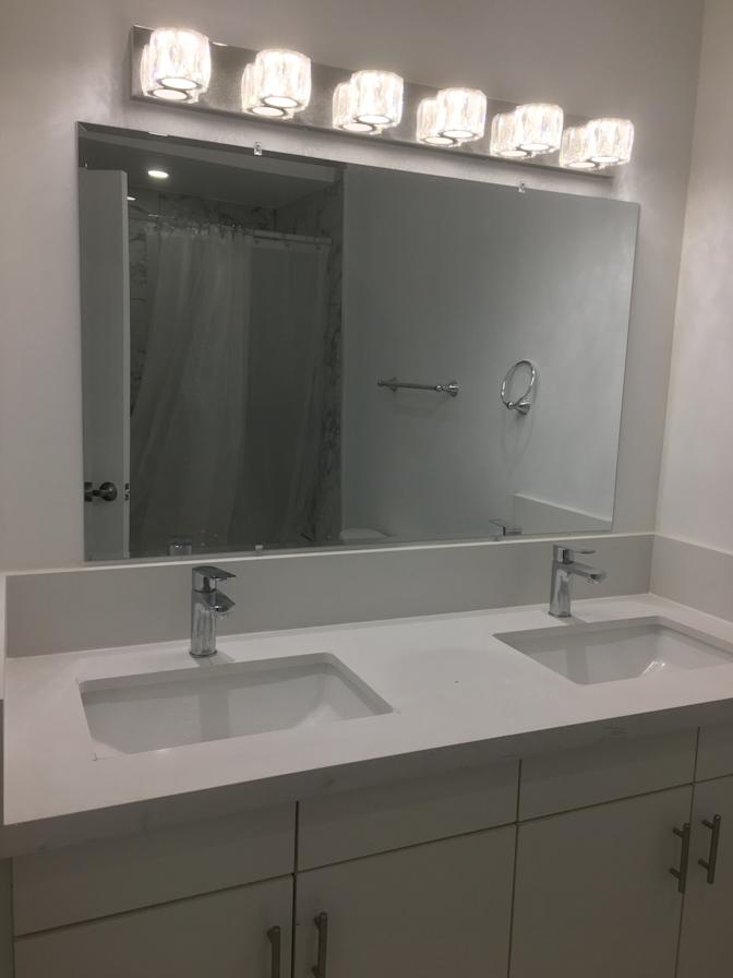 ExcellentHome's room