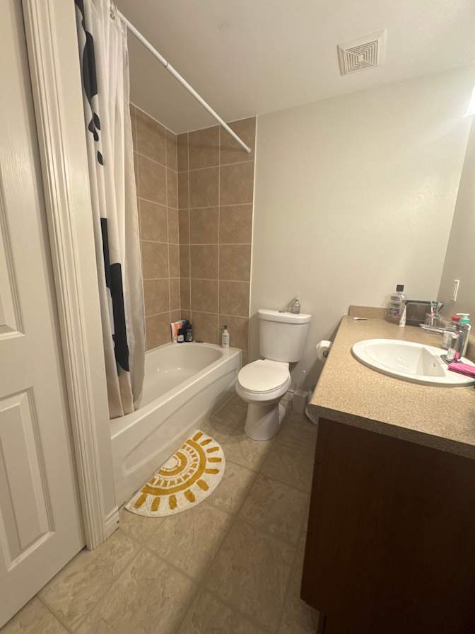 Photo of Evelyn's room