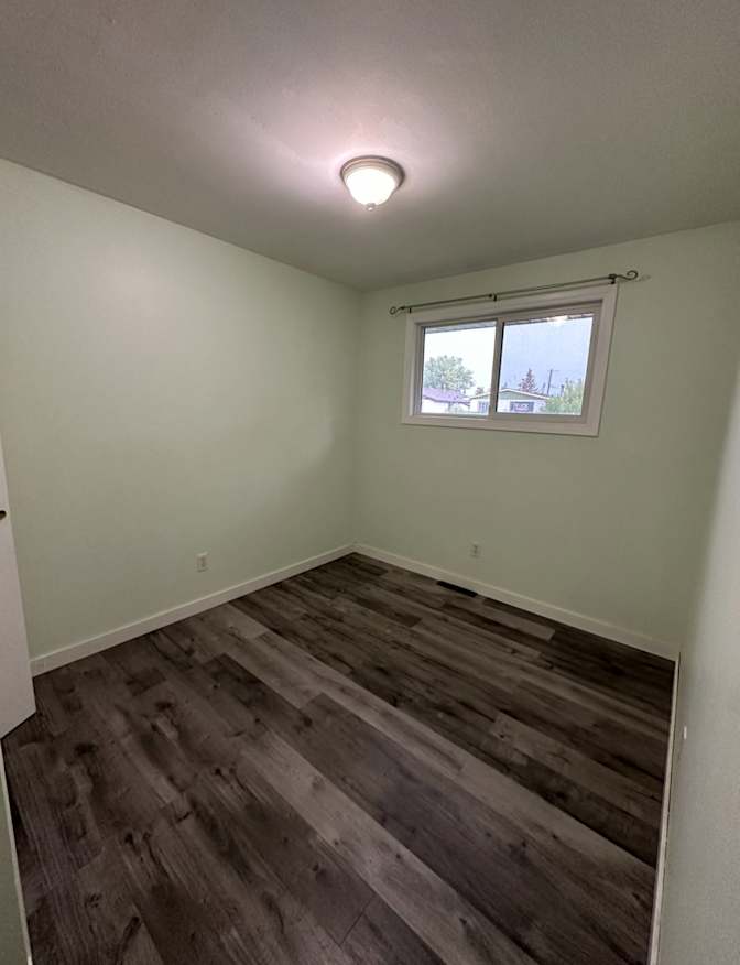 Alshed Nasirin's room