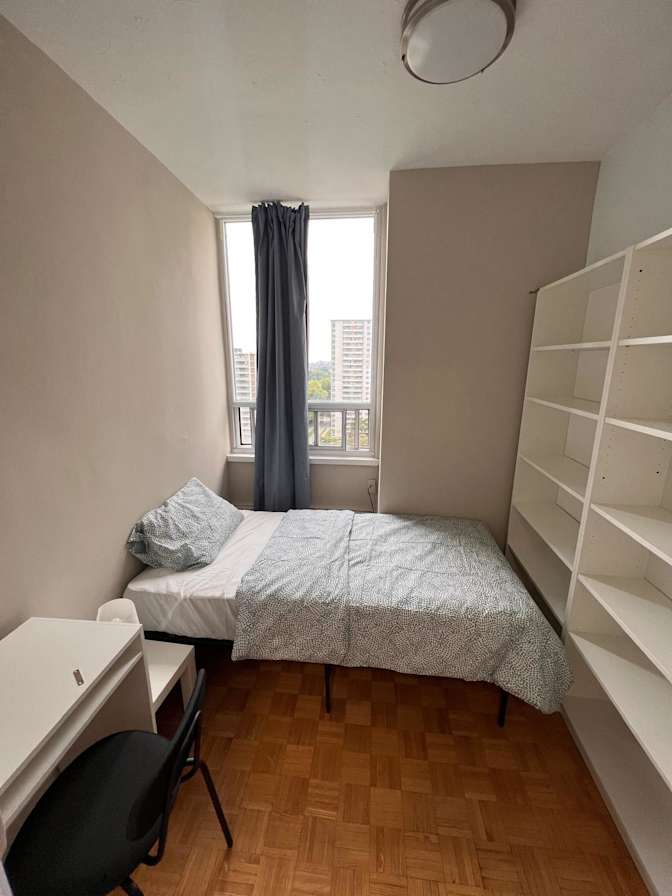 Feyza Elif Demir's room