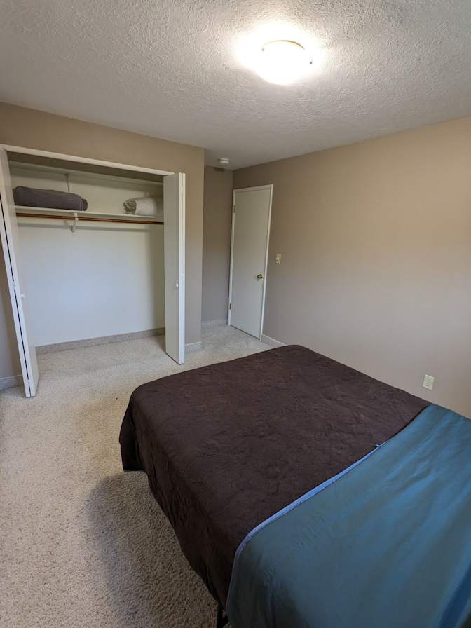 Private room to rent in share house Portland, Orego...