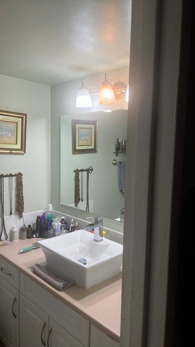 Photo of Chandler's room