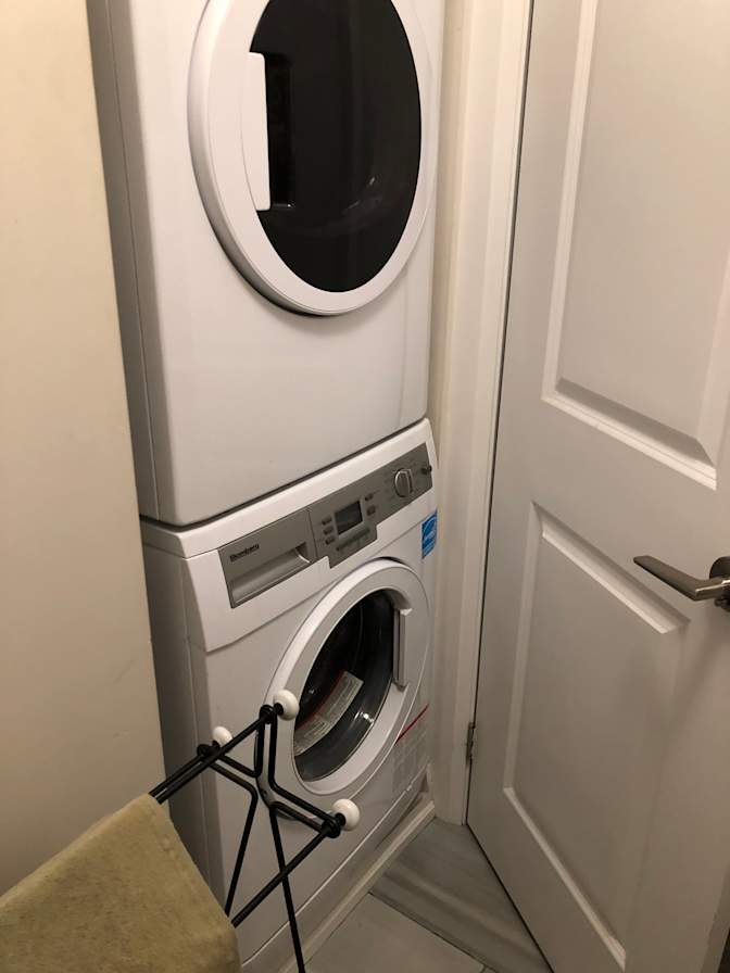 Zoltan Bankuti's room