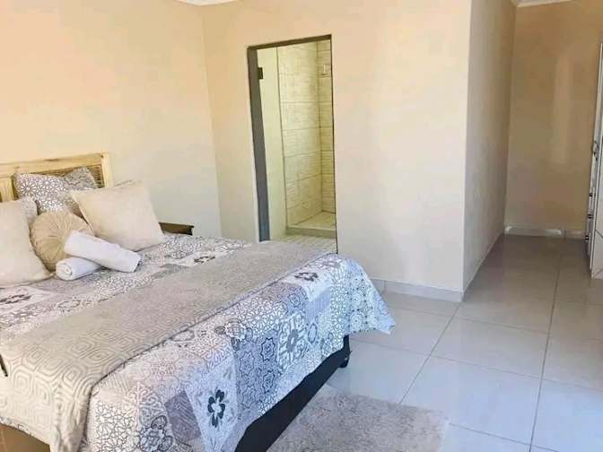 Photo of Mrs shantel mabunda's room