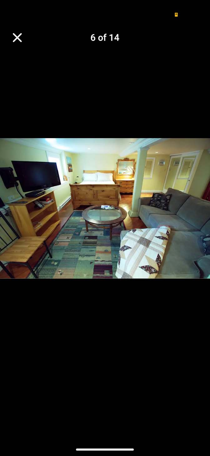 Photo of Thomas's room