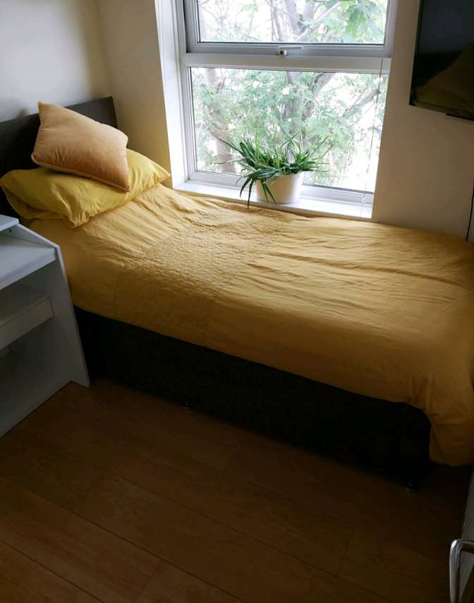 Photo of Simon's room