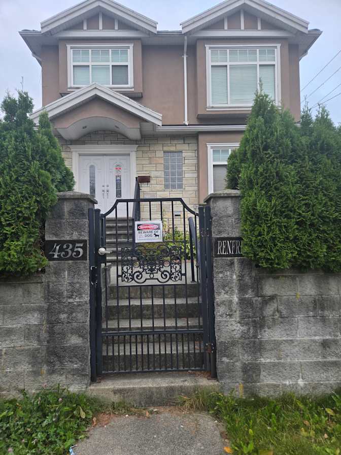 Photo of Victor's room