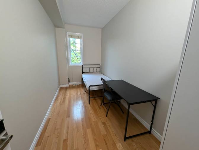 Photo of ZeoZ's room