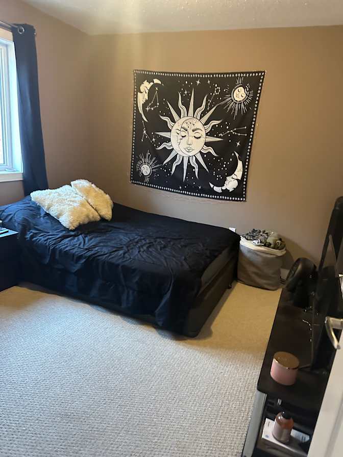 Miranda Mckenna's room