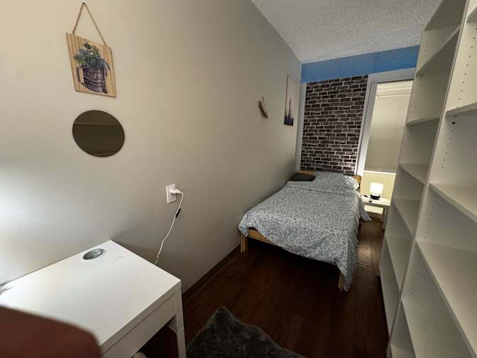 Photo of Semih's room