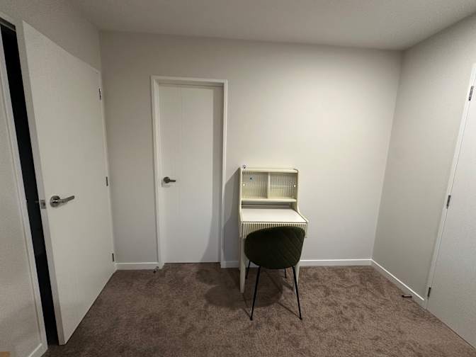 Photo of JUSTIN CHOI's room