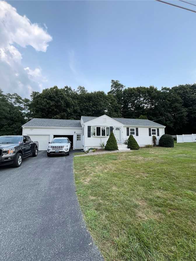 Private room to rent in share house Mail Coach Road...