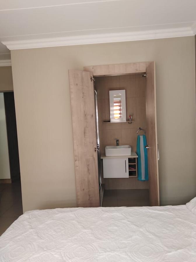Photo of Nathi Nkambule's room