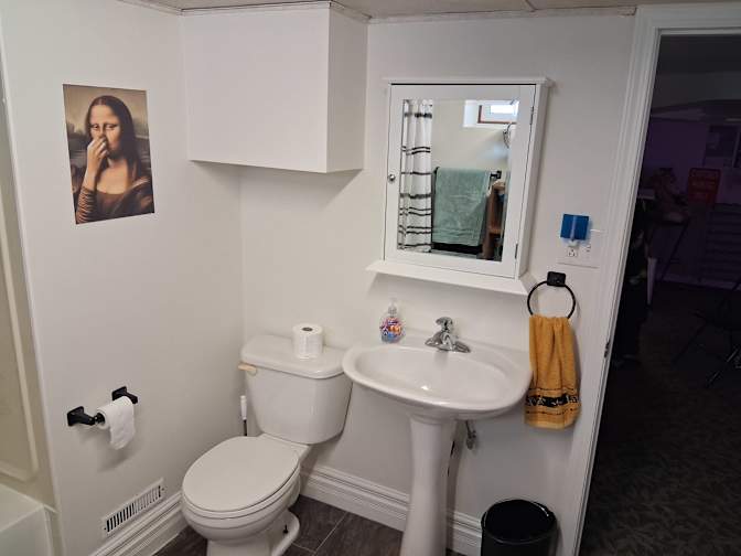 Photo of Robin's room