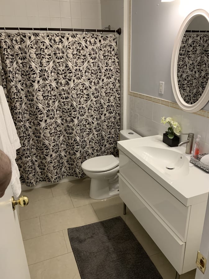 Nick Sarkovski's room