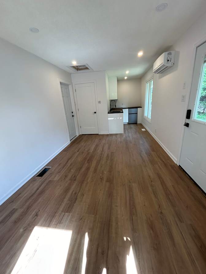 Photo of DANIEL's room