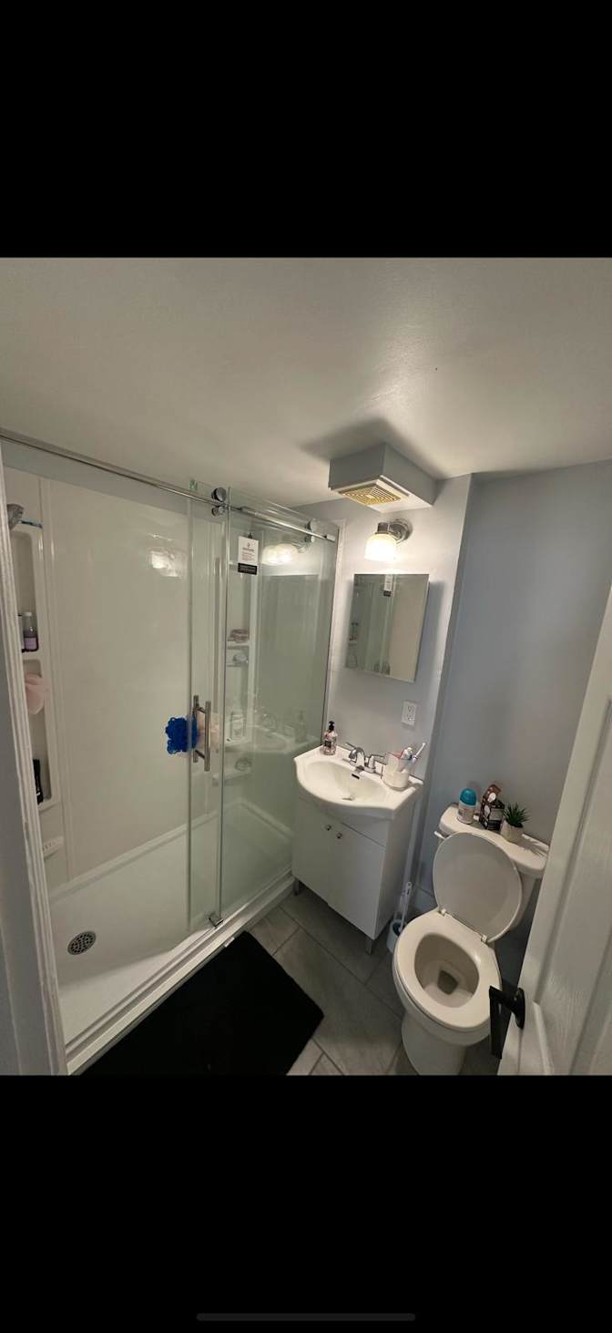 Photo of Lawrence's room