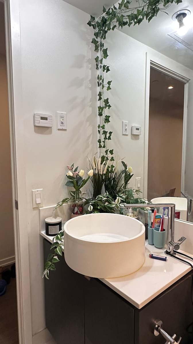 Photo of Spinder Raina's room