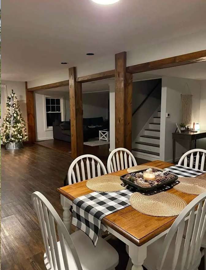 Private room to rent in share house Carmel, Indiana...