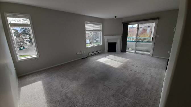 Devan Desjardins's room