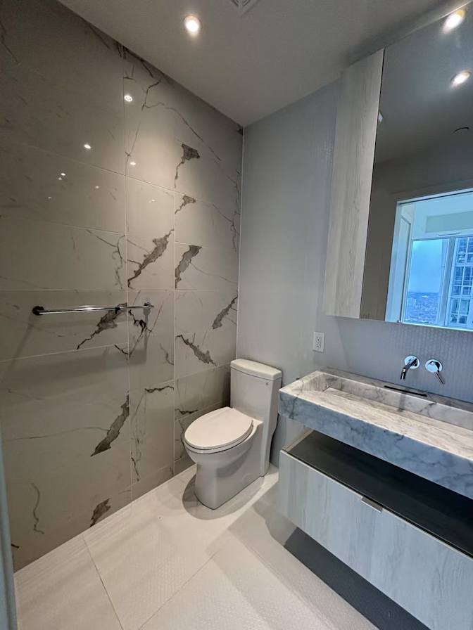 Photo of Vivian Wu's room