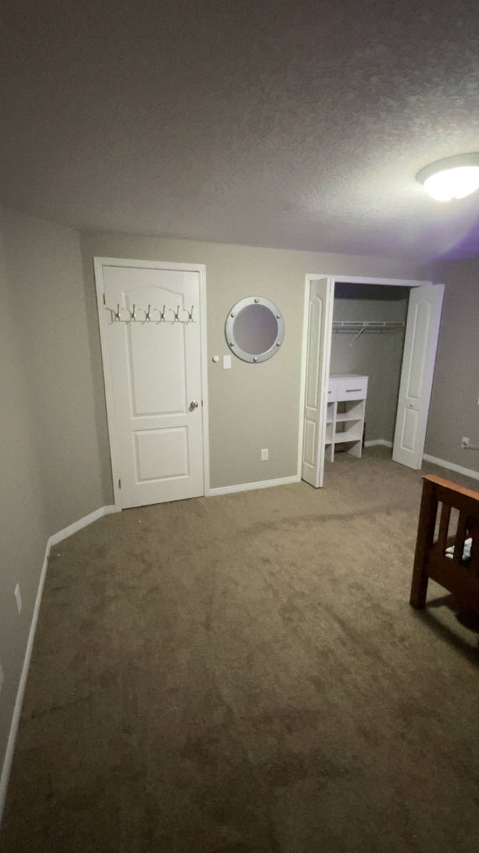 Ariana bendfeld-lord's room