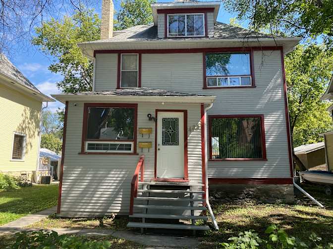 Photo of Jeff's room