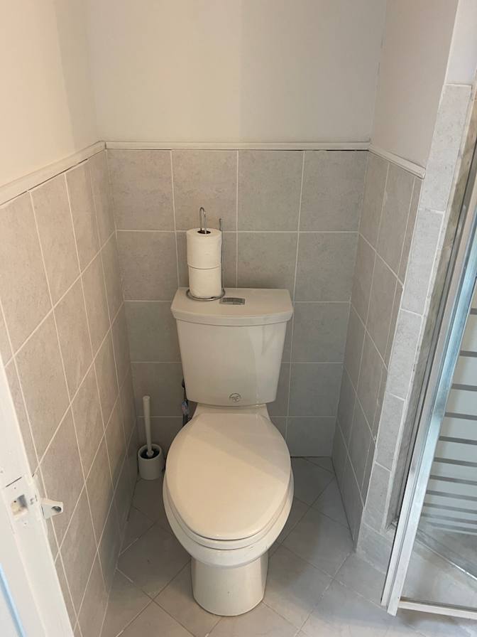 Shawn Mashouf's room