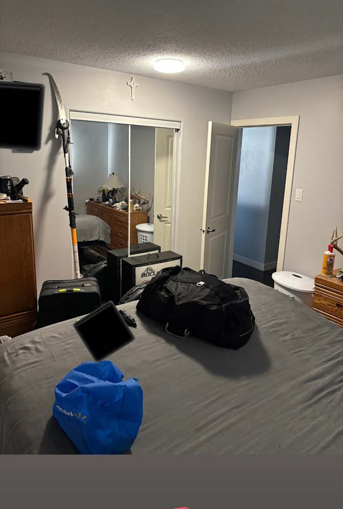 Photo of Travis's room