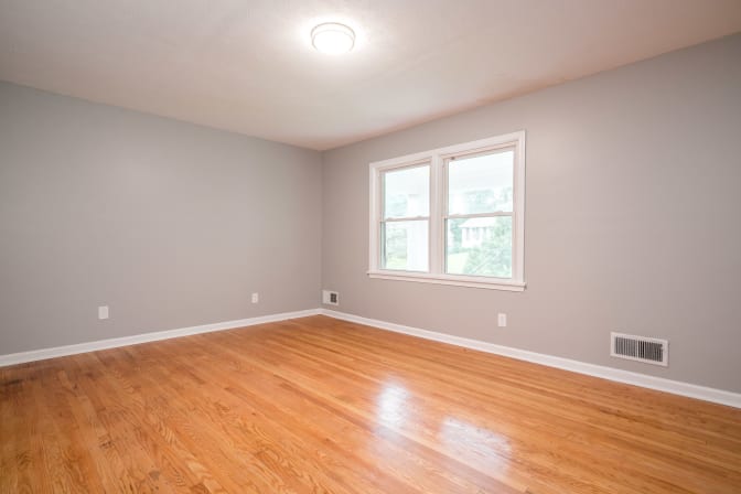 Photo of Brentwood Property's room