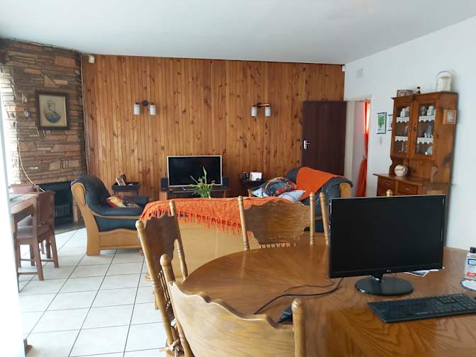 Photo of June Reyneke's room